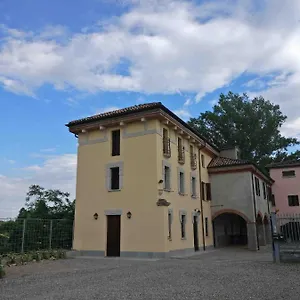 Couette-café Molinetto, Plaisance