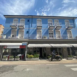 Hotel T ***